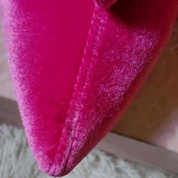 Cape Robbin Size 7 FUCHSIA PINK ANKLE VELVET BOOTIES - Picture 5 of 8